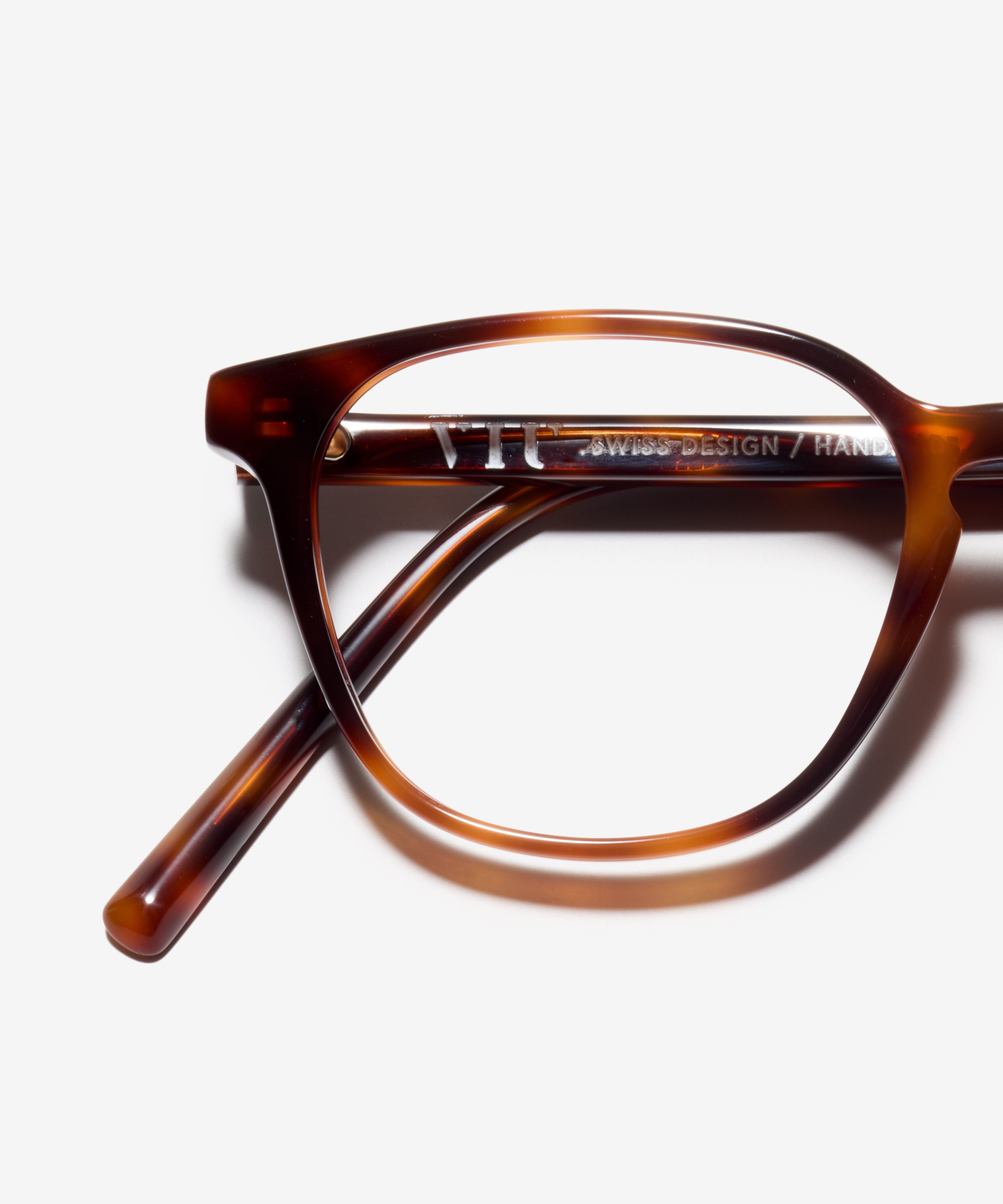 Detail-Bild der Brille The Simple in Farbe Cherrywood und Größe Schmal