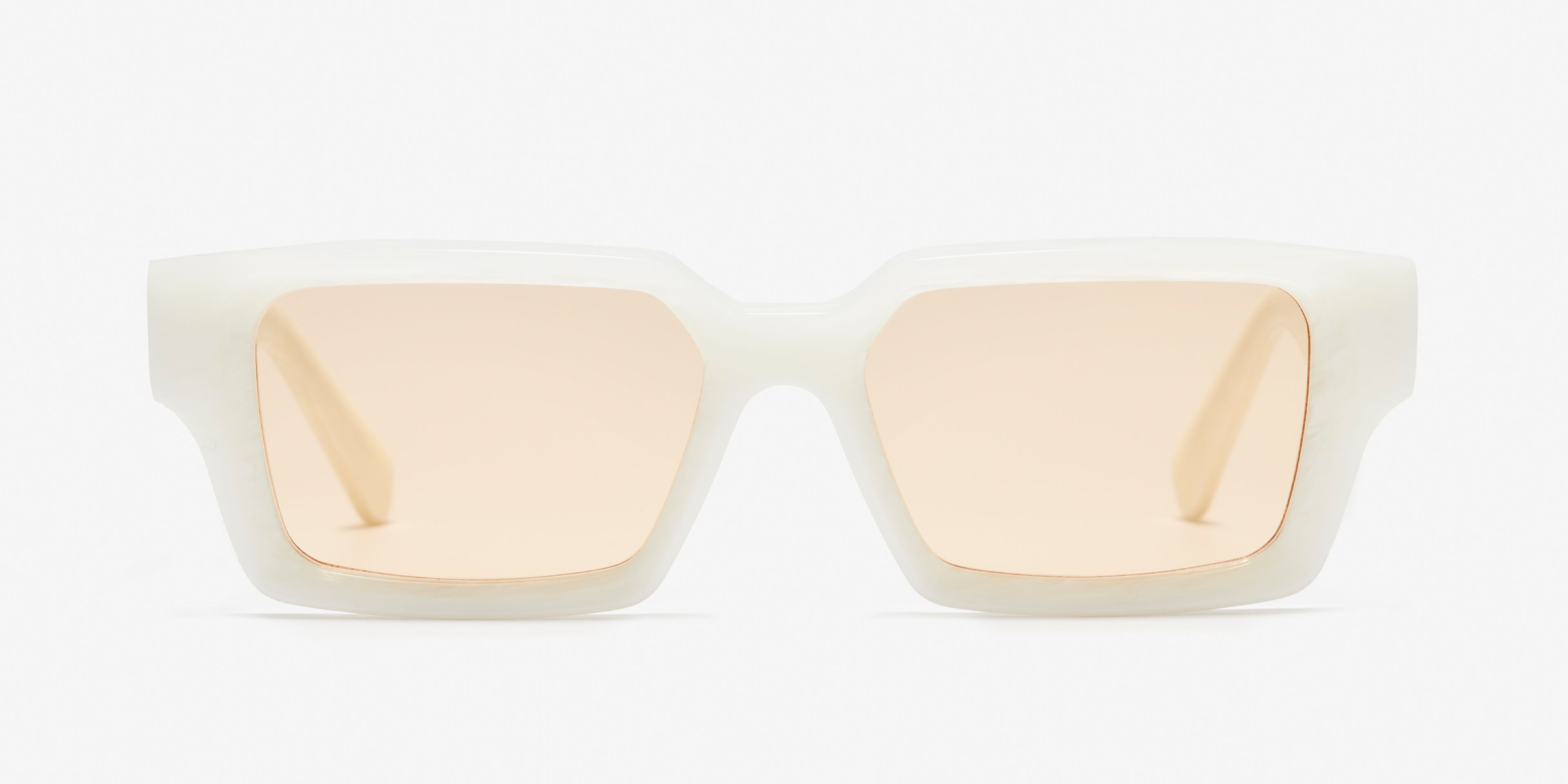 Front-Bild der Sonnenbrille The Rogue in Farbe Pearl Stone und Größe Breit