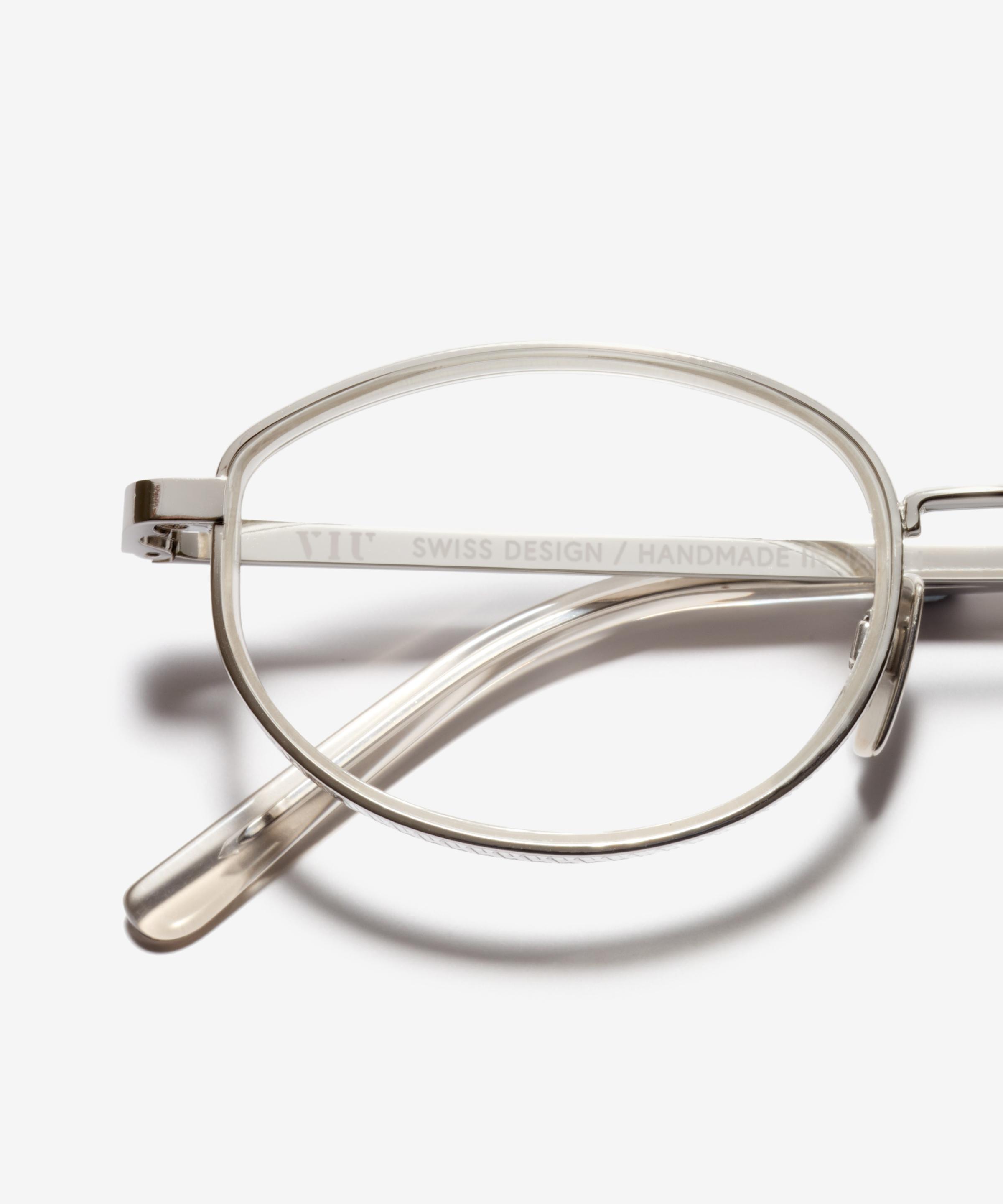 Detail-Bild der Brille The Icon Ace in Farbe Silver und Grösse Mittel