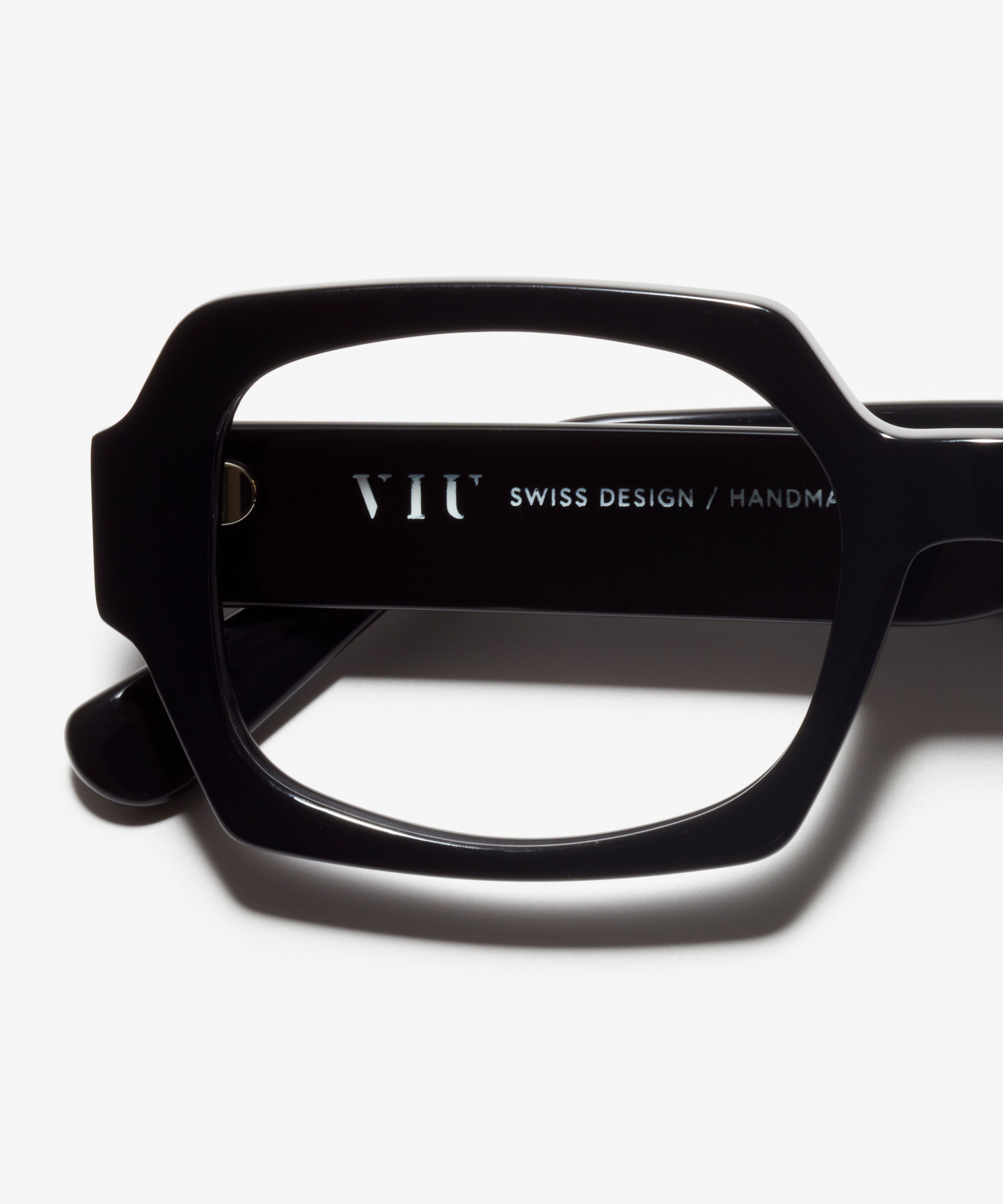 Detail-Bild der Brille The Renegade in Farbe Black und Größe Mittel