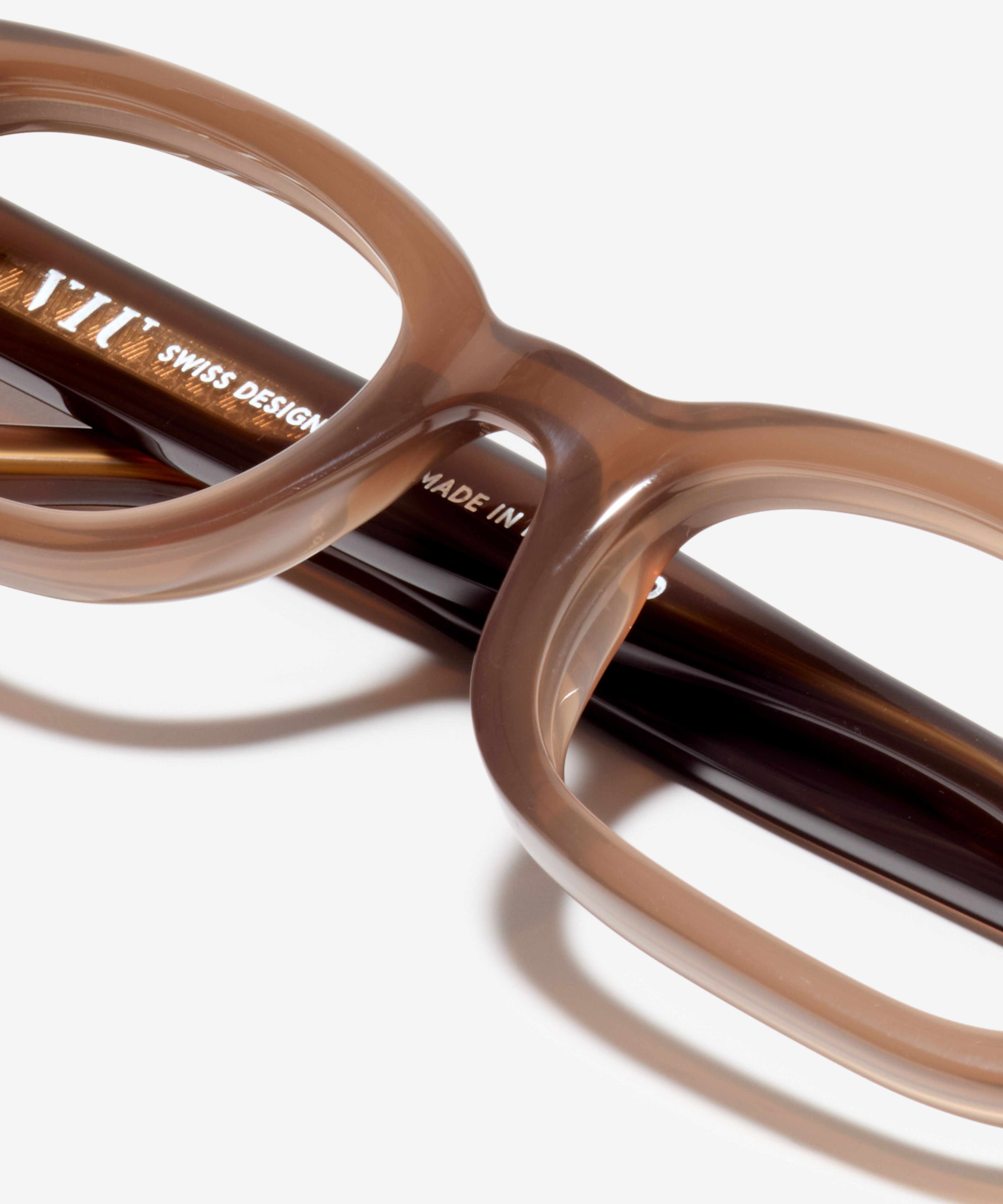 Detail-Bild der Brille The Shameless in Farbe Milky Mocha und Größe Breit