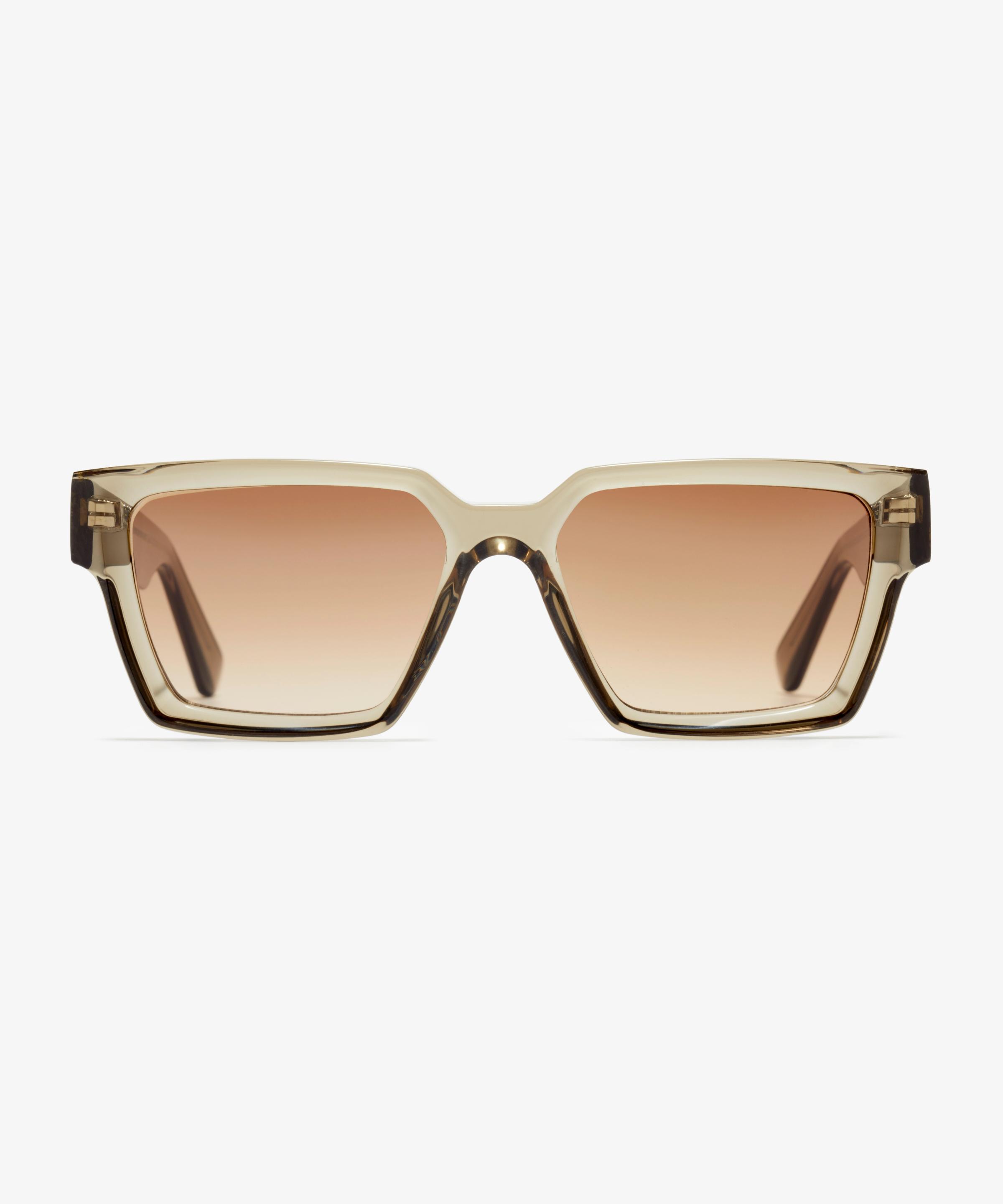 Front image of the sunglasses The Savage in colour Light Khaki and size Wide