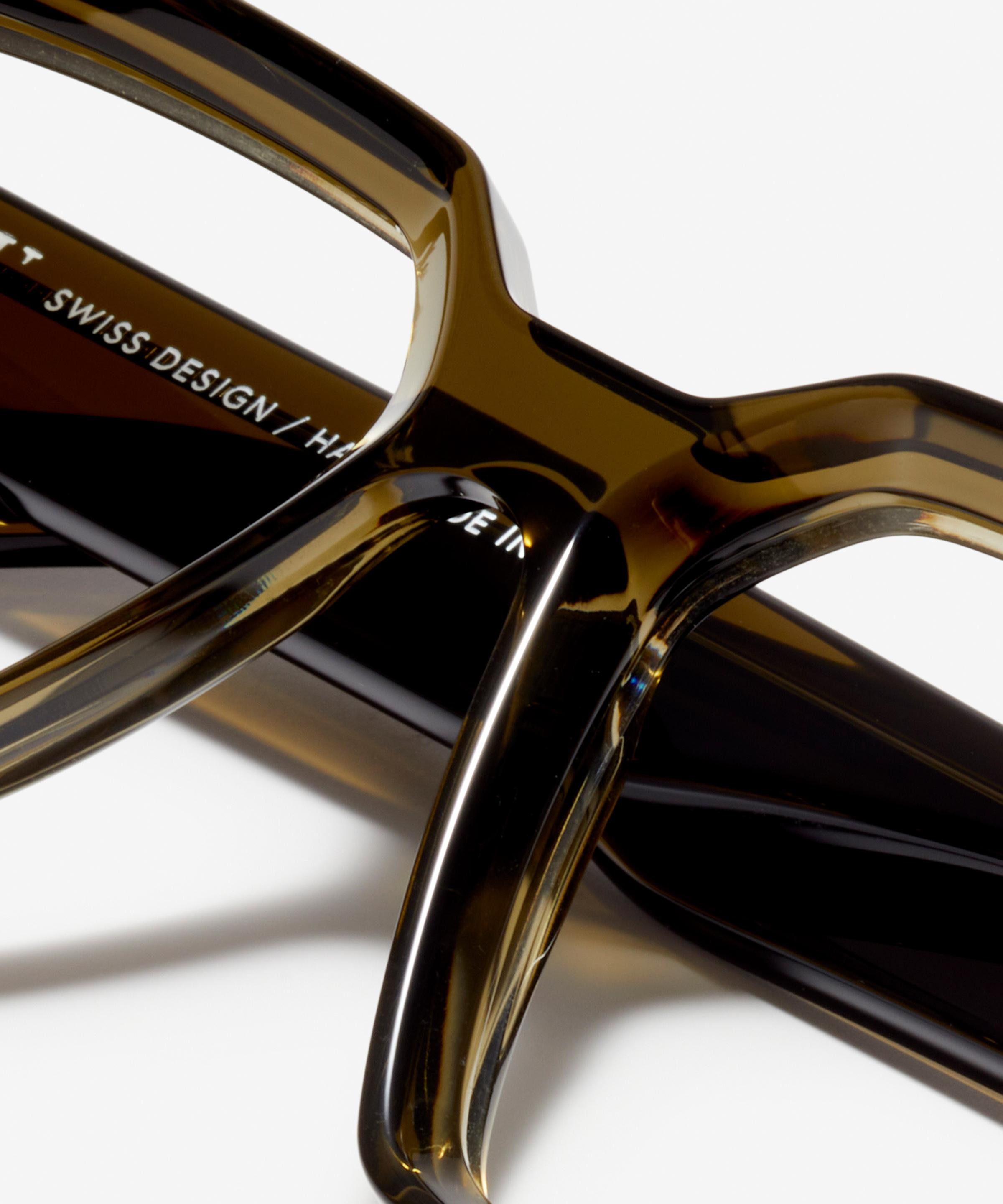 Detail-Bild der Brille The Savage in Farbe Khaki und Grösse Breit