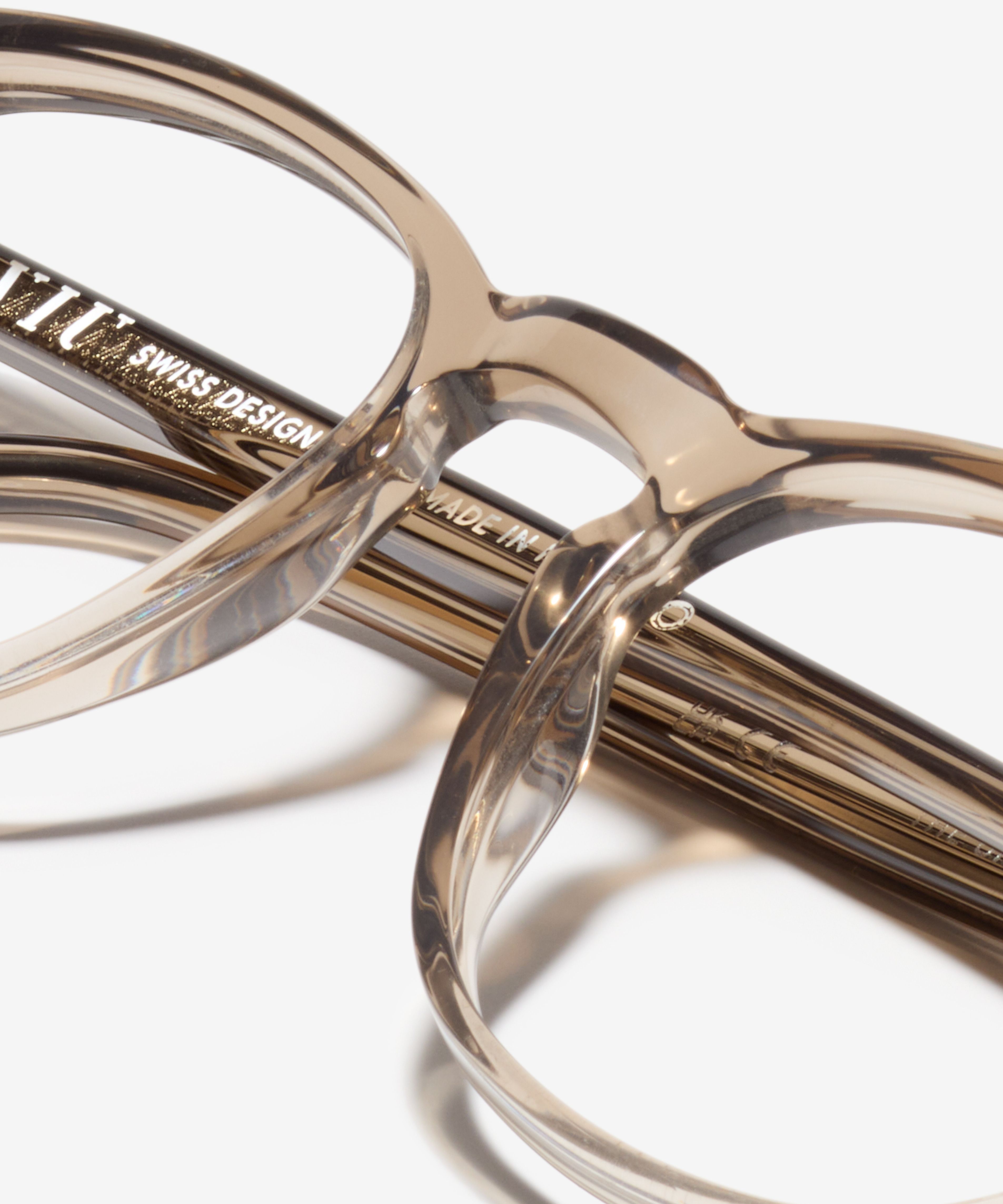 Detail-Bild der Brille The Underlined in Farbe Stone Grey Transparent und Grösse Breit