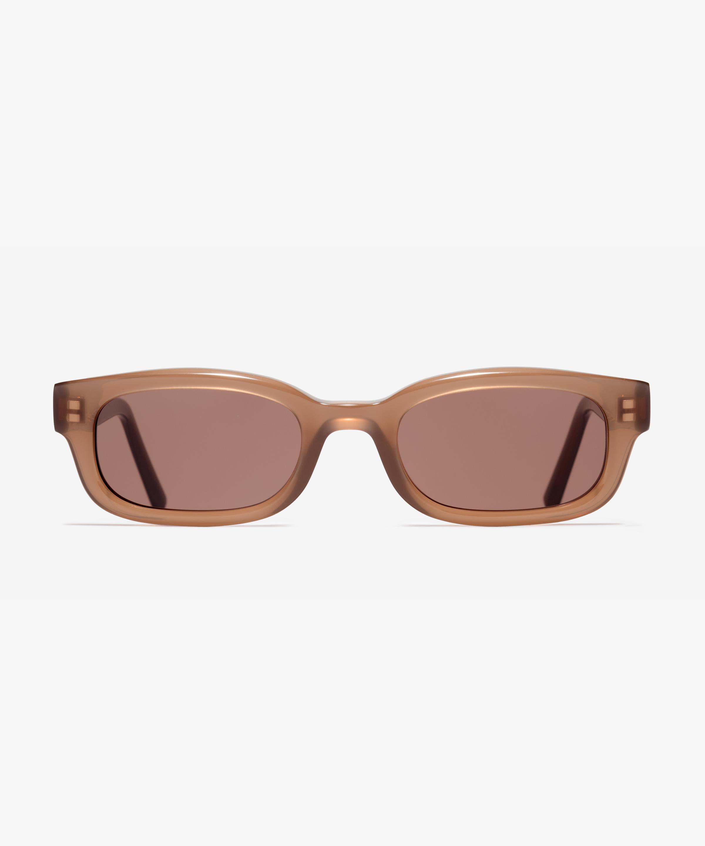 Front-Bild der Sonnenbrille The Shameless in Farbe Milky Mocha und Größe Breit