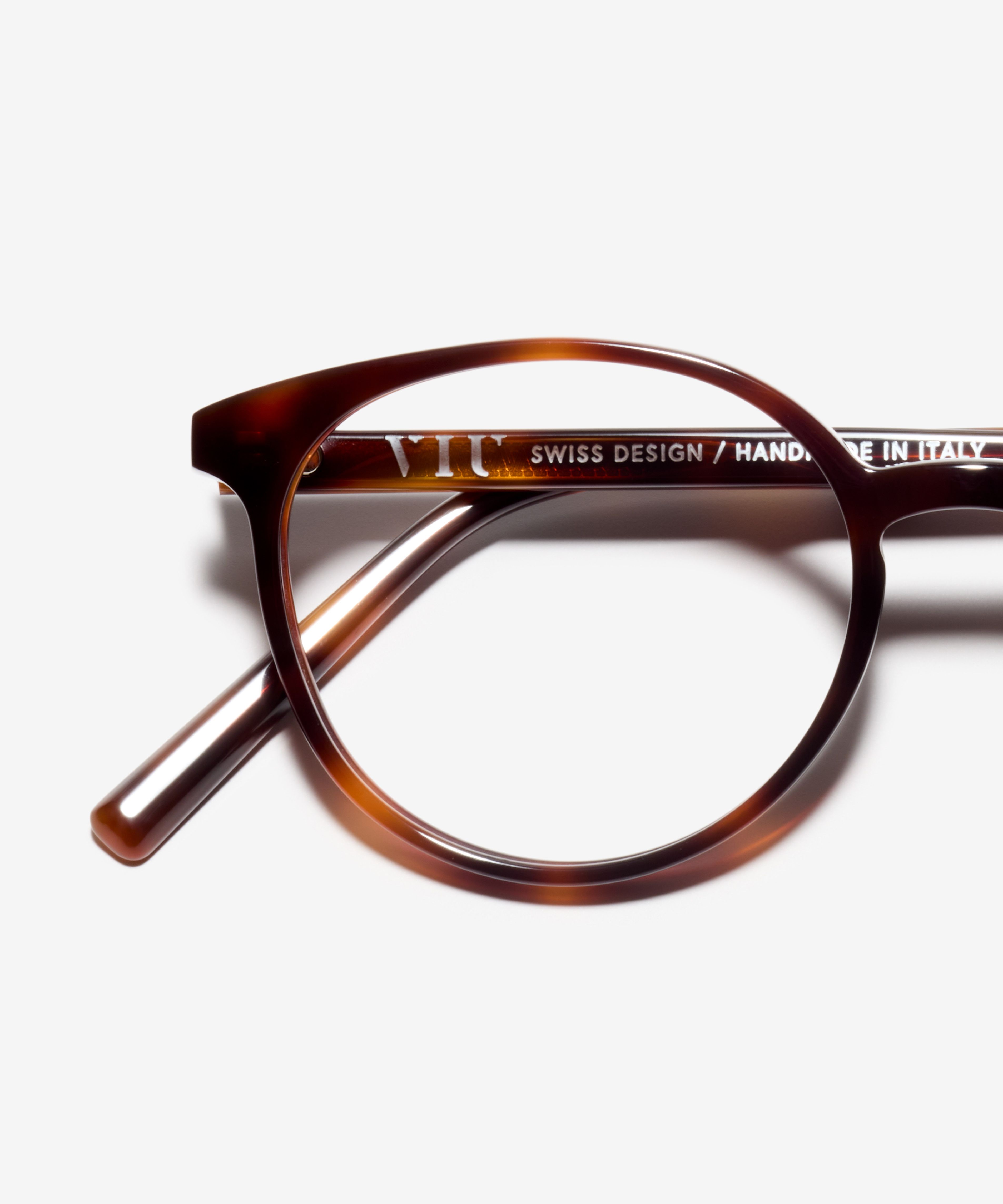 Detail-Bild der Brille The Academic in Farbe Cherrywood und Größe Schmal