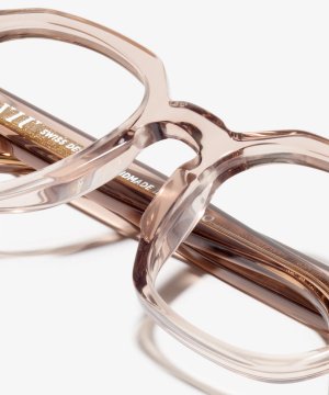 Detail image of the frame The Authentic in colour Pale Brown and size Wide