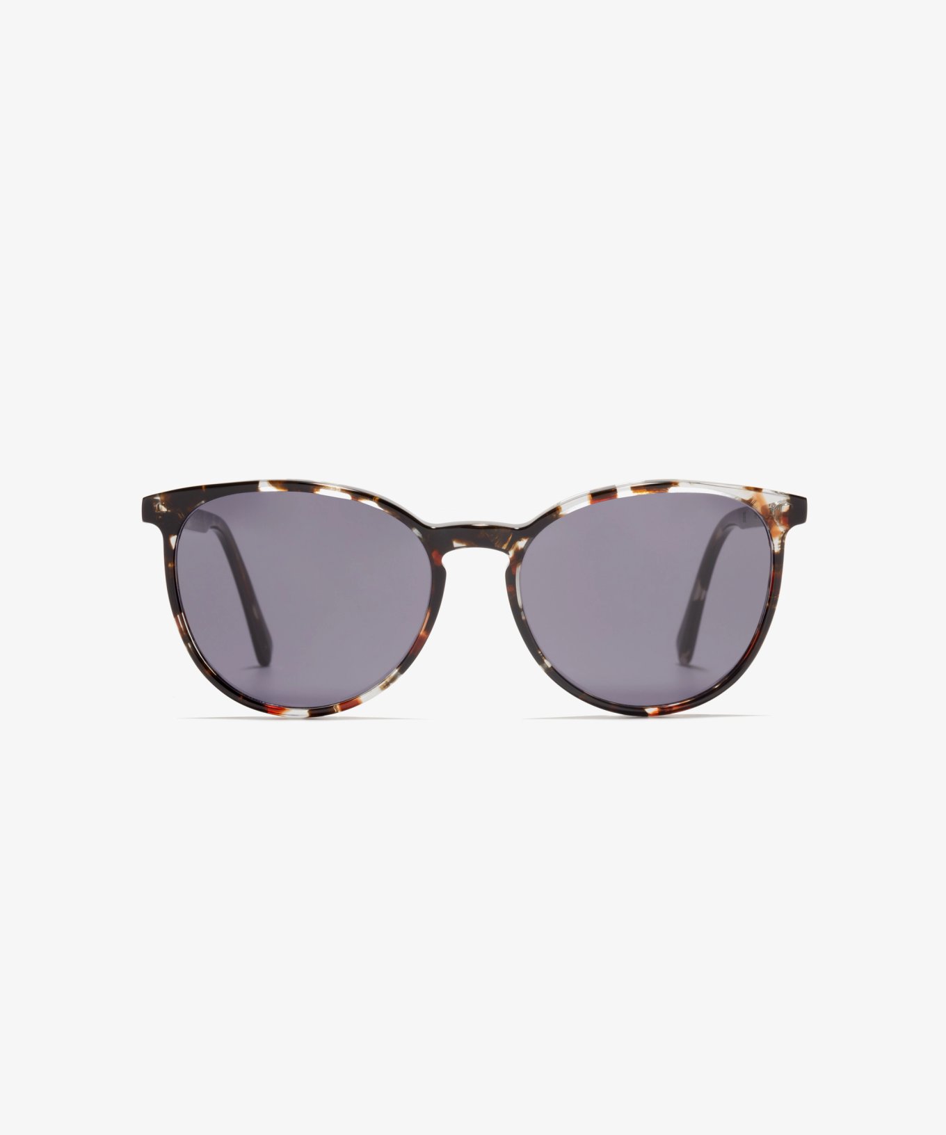 Front image of the sunglasses The Caring in colour Berry Havana and size Medium