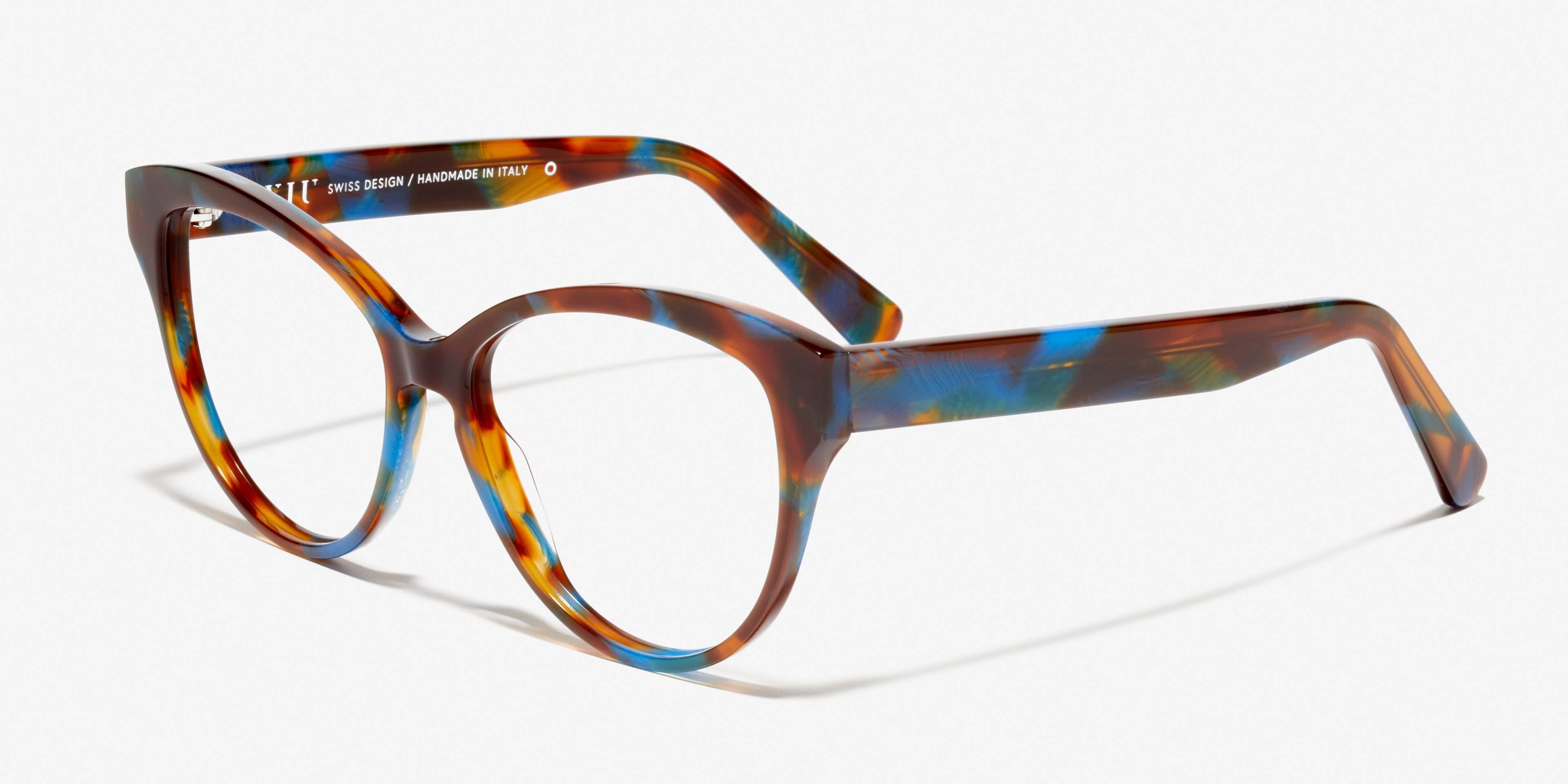 Angle image of the frame The Cosmopolitan in colour Blue Tortoise and size Wide
