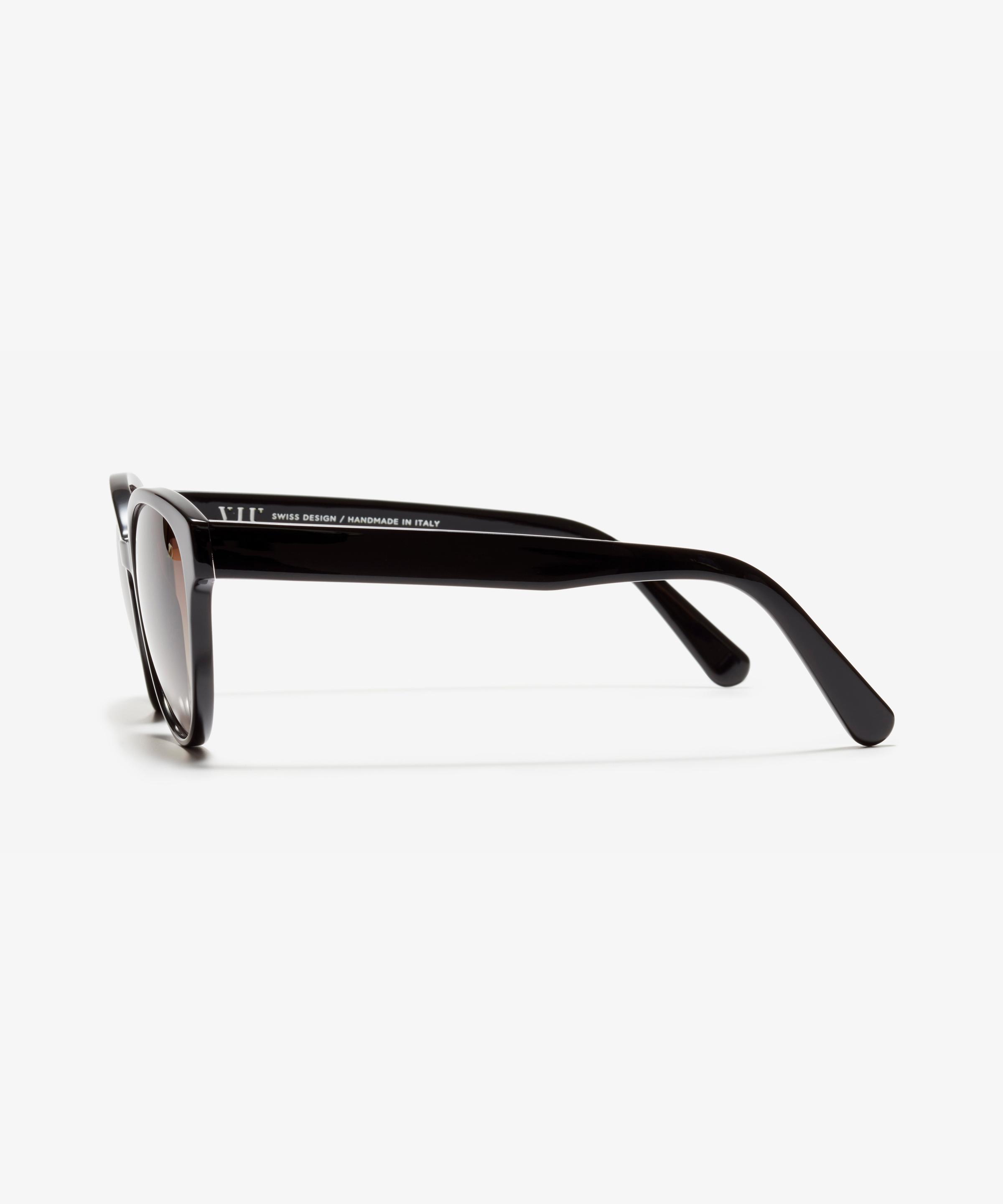 Side image of the sunglasses The Dazzling in colour Black and size Medium