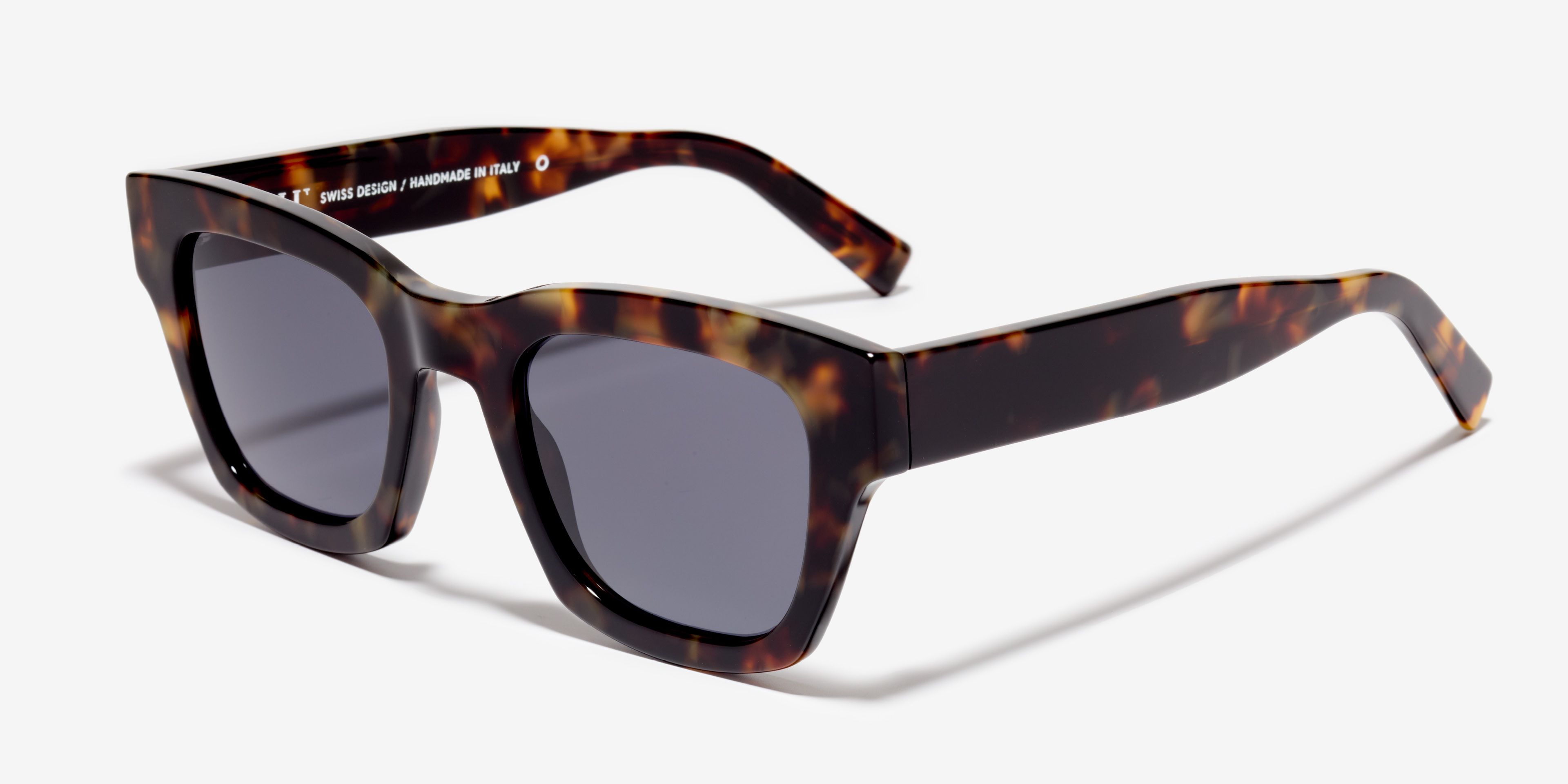 Schräg-Bild der Sonnenbrille The Catch in Farbe Amber Tortoise und Größe Breit