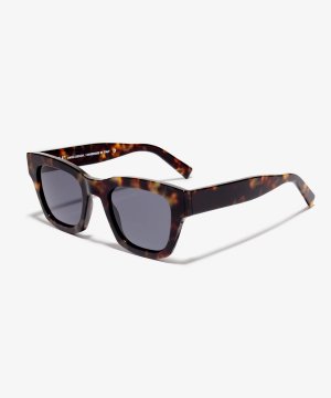 Schräg-Bild der Sonnenbrille The Catch in Farbe Amber Tortoise und Größe Breit