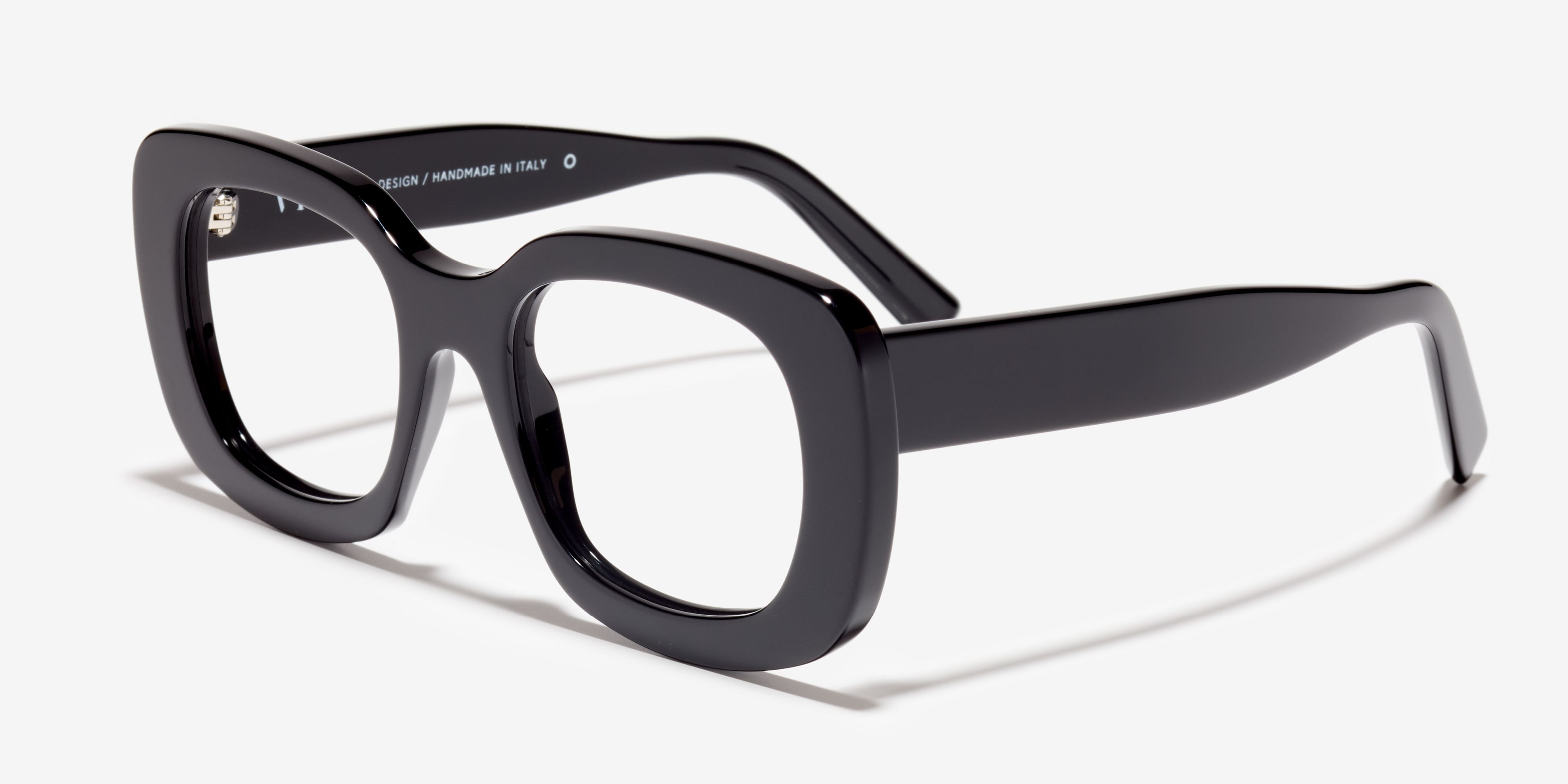 Schräg-Bild der Brille The Lover in Farbe Black und Größe Breit