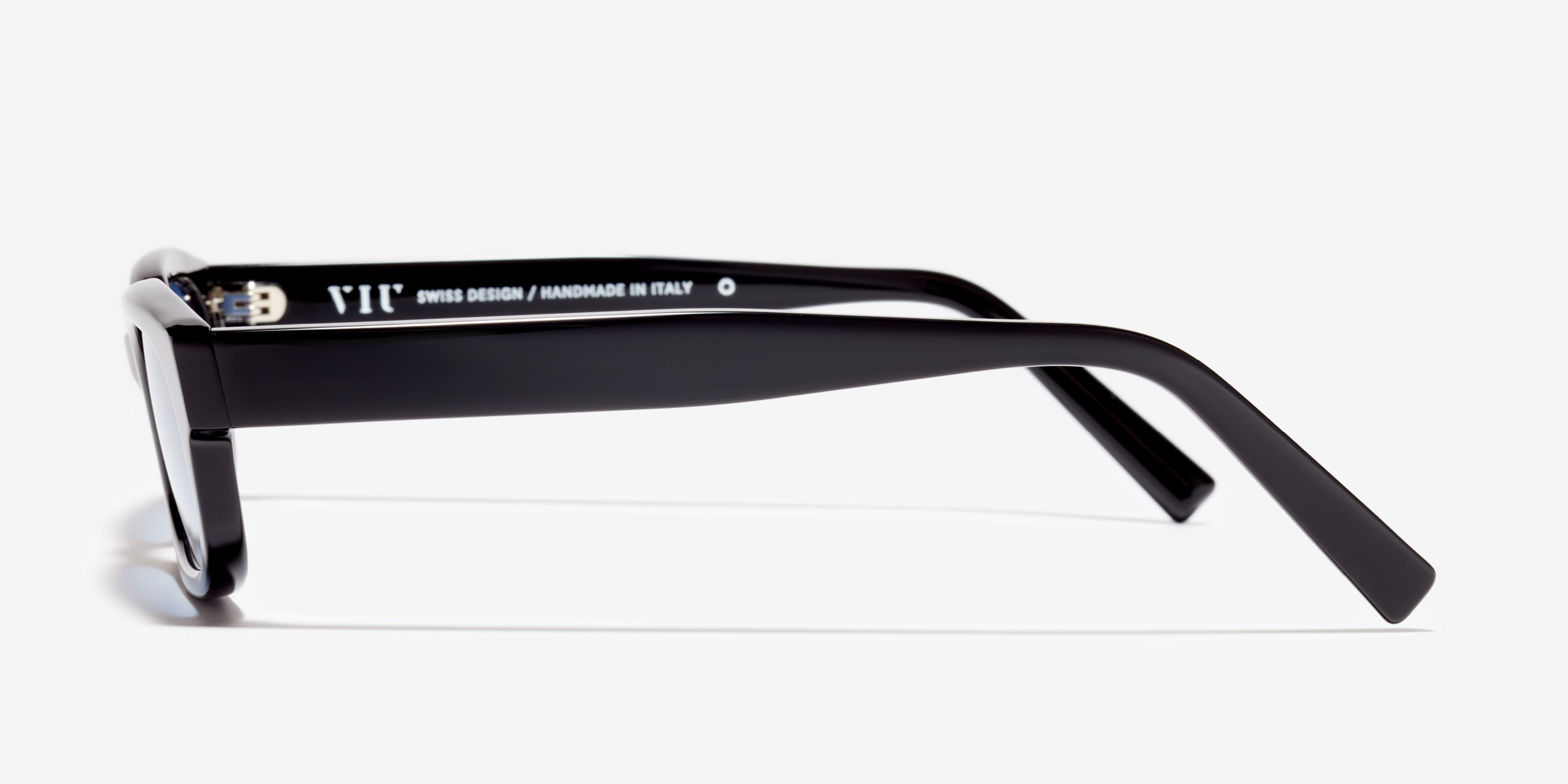 Seite-Bild der Sonnenbrille The Shameless in Farbe Black und Größe Breit