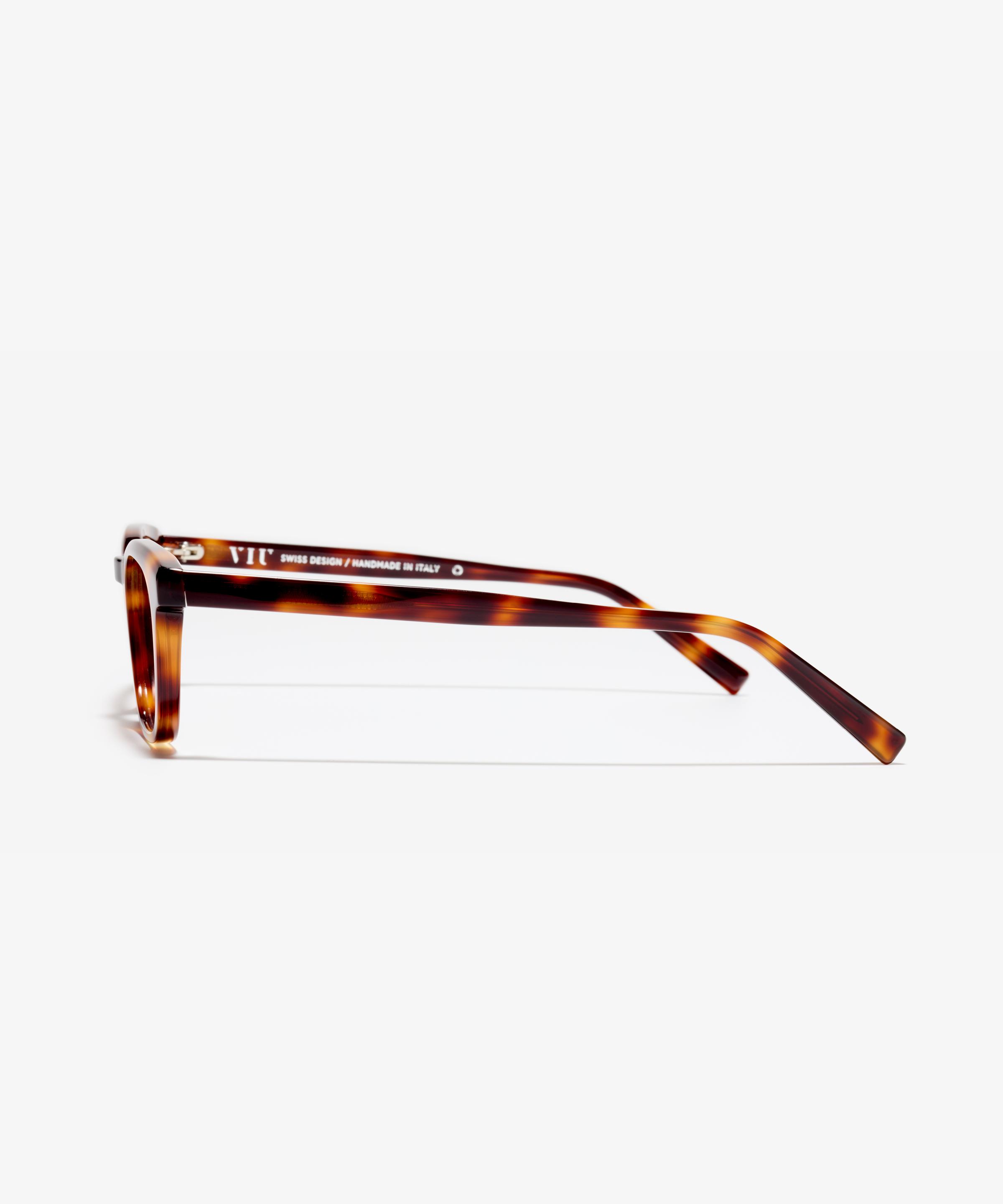 Side image of the frame The Insight in colour Oak Havana and size Medium