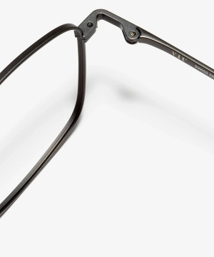 Detail-Bild der Brille The Realist in Farbe Gunmetal und Größe Breit