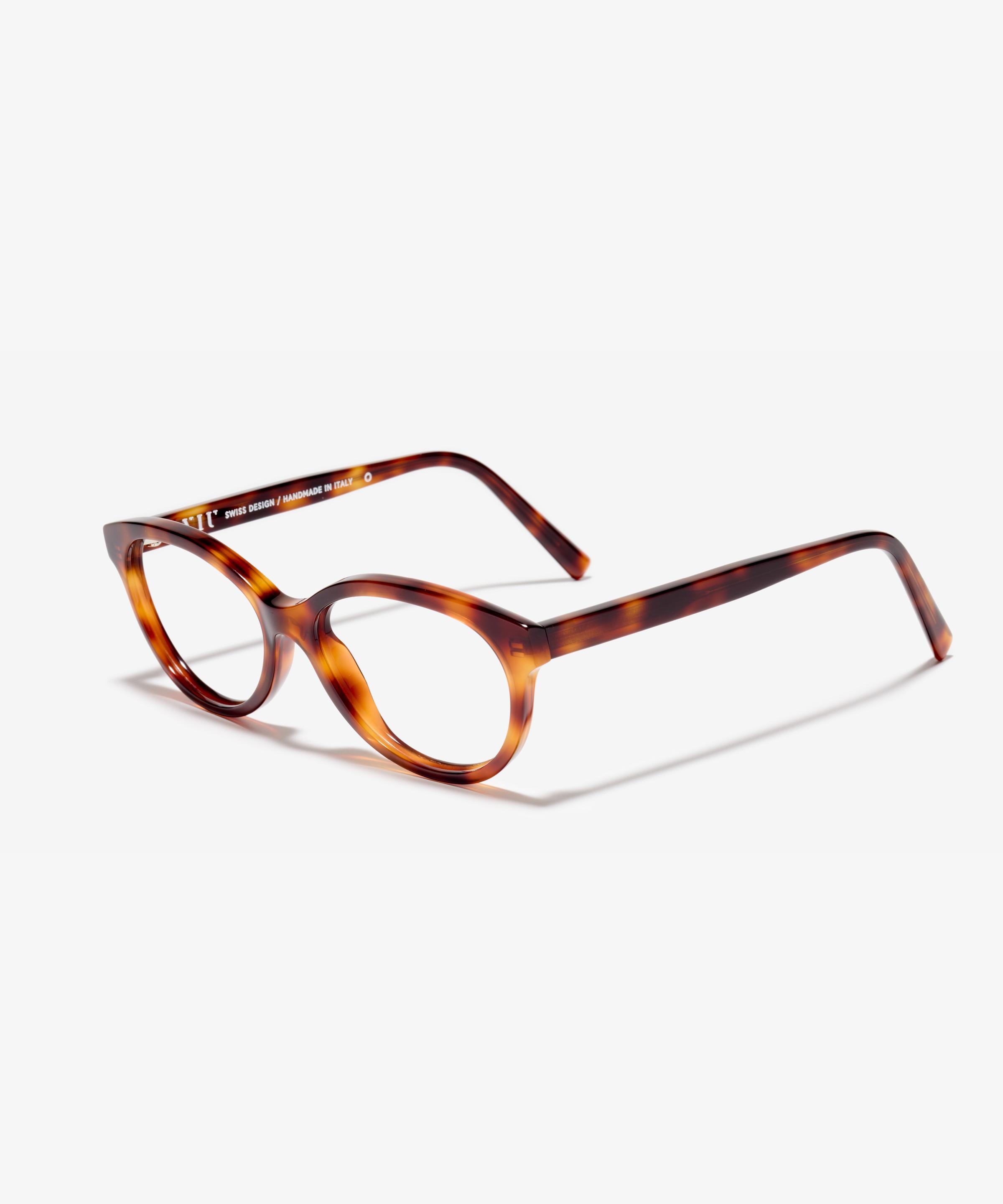 Schräg-Bild der Brille The Crush in Farbe Oak Havana und Größe Mittel