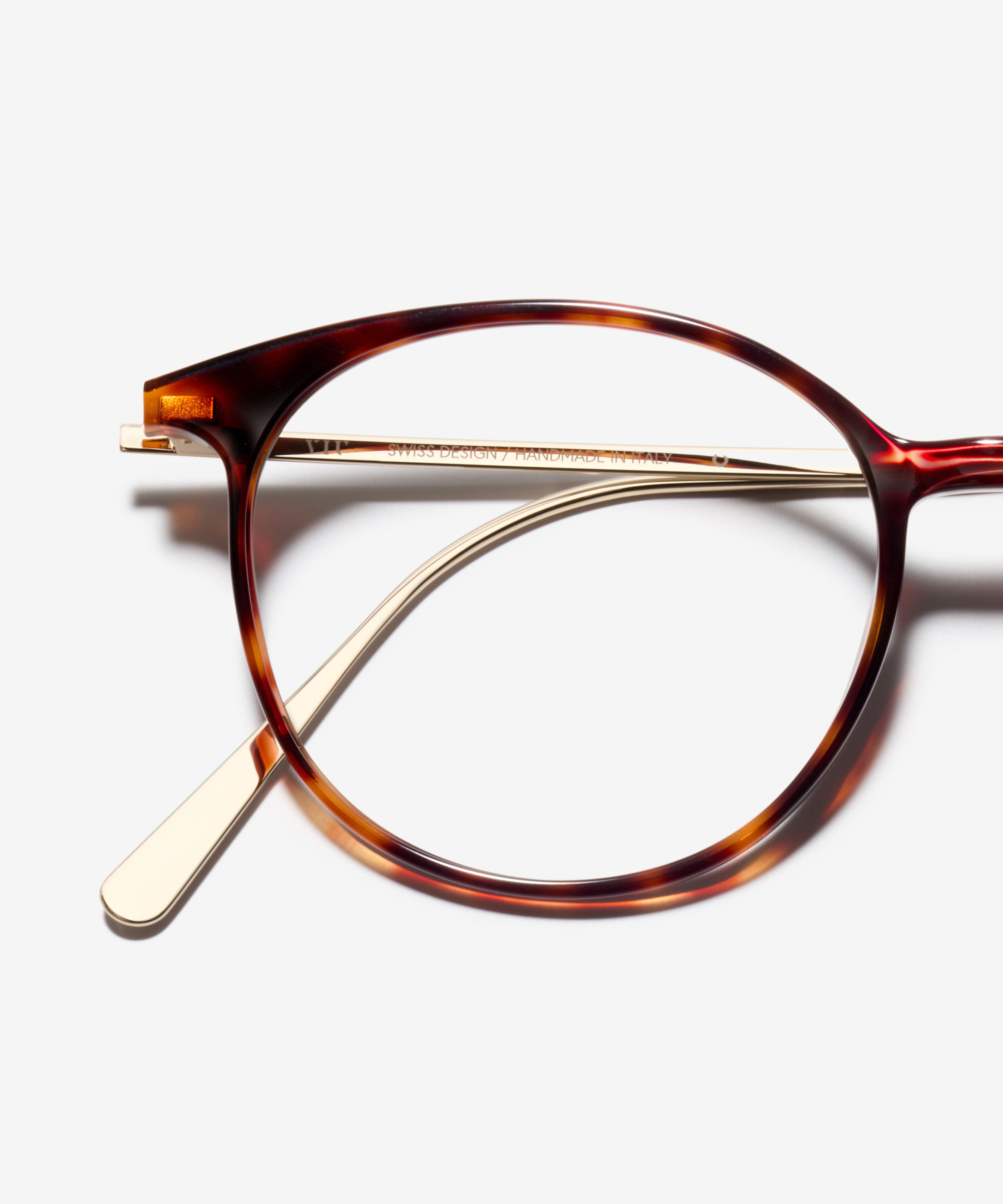Detail-Bild der Brille The Subtle in Farbe Tortoise und Größe Schmal