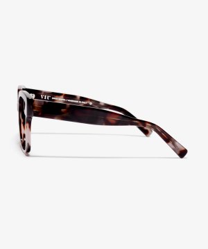 Side image of the frame The Royal in colour Dusty Havana and size Wide