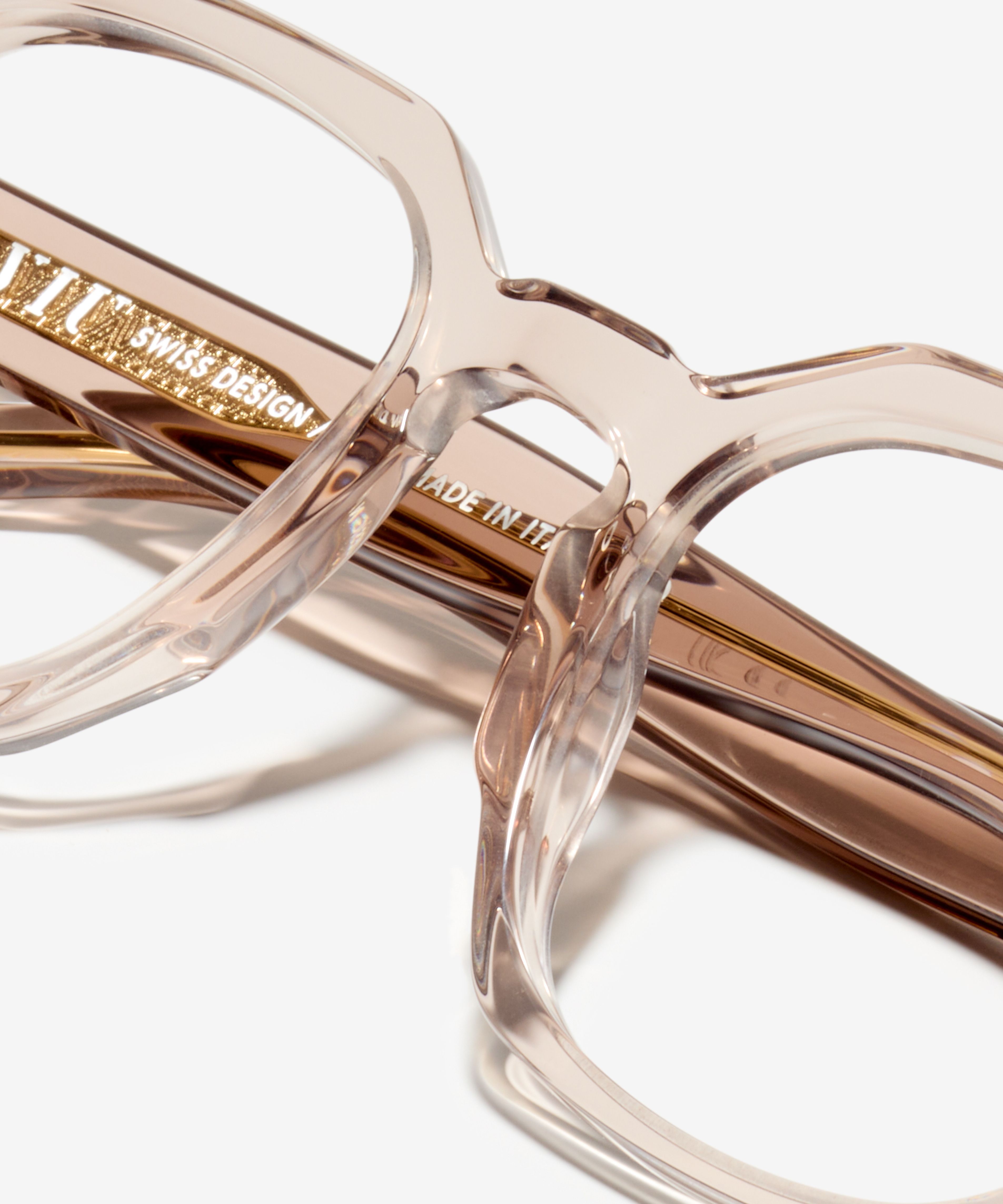 Detail image of the frame The Authentic in colour Pale Brown and size Medium