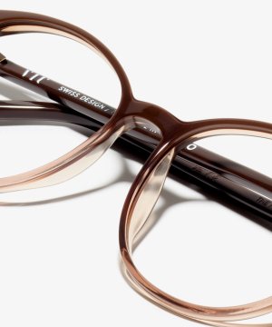 Detail-Bild der Brille The Honest in Farbe Dark Rum und Grösse Mittel