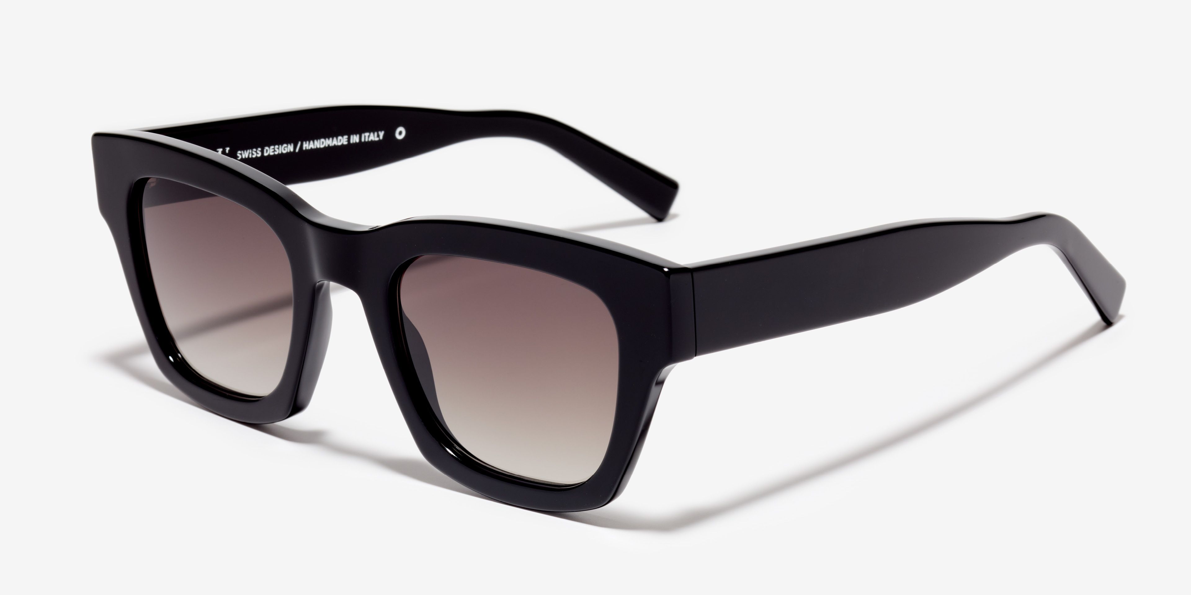 Image Angle de la paire de lunettes de soleil The Catch en couleur Black et taille Large