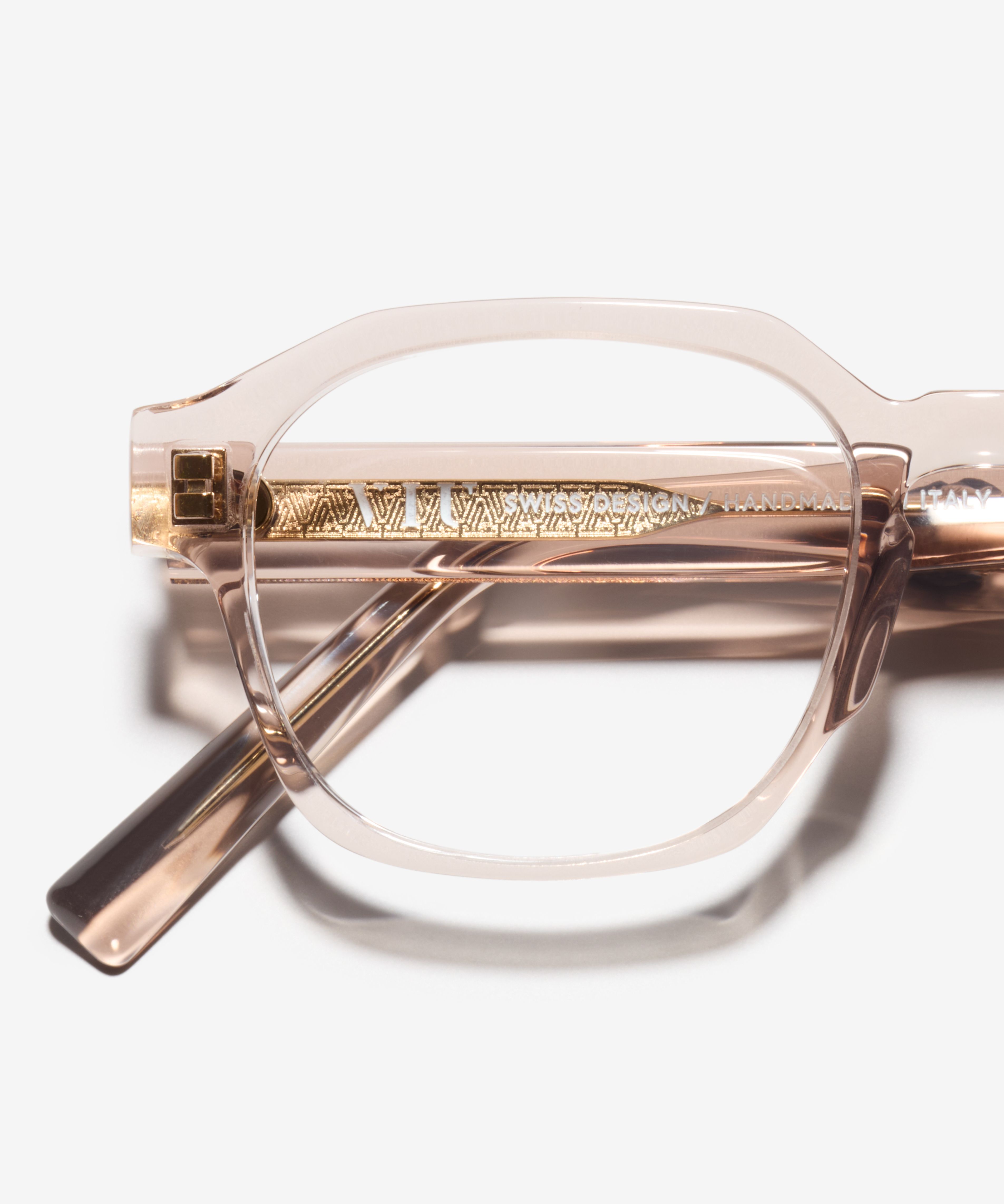 Detail image of the frame The Authentic in colour Pale Brown and size Wide