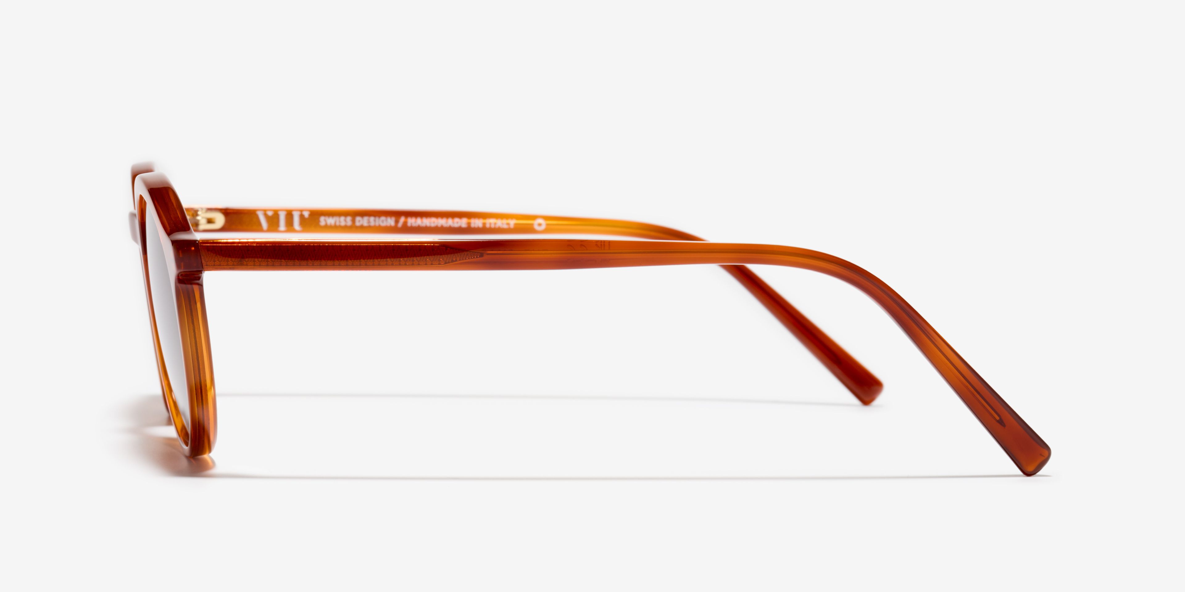 Image Côté de la paire de lunettes de soleil The Sharp en couleur Light Havana et taille Étroit