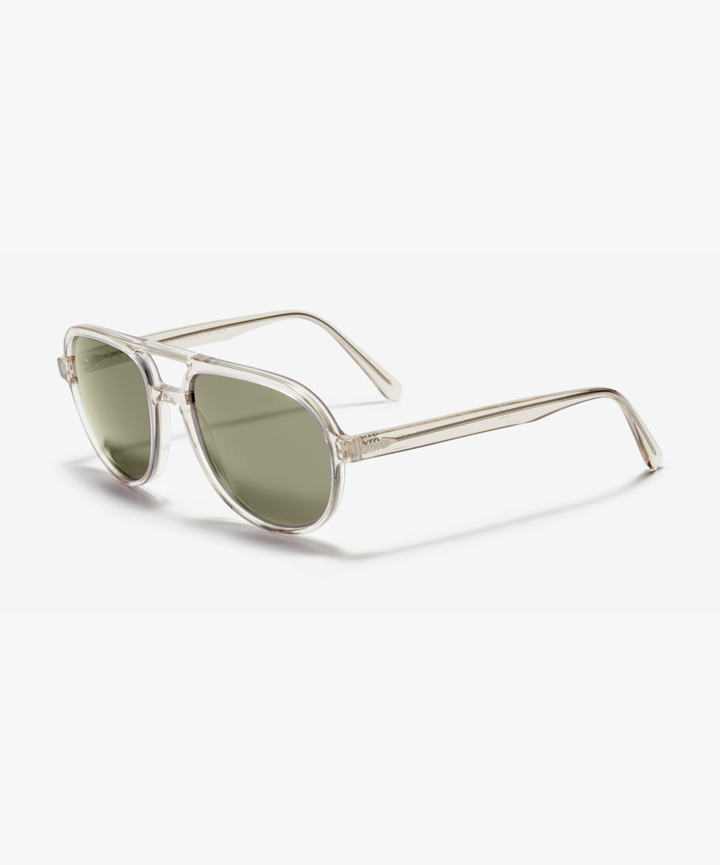 Angle image of the sunglasses The Alpha in colour Ice Transparent and size Wide