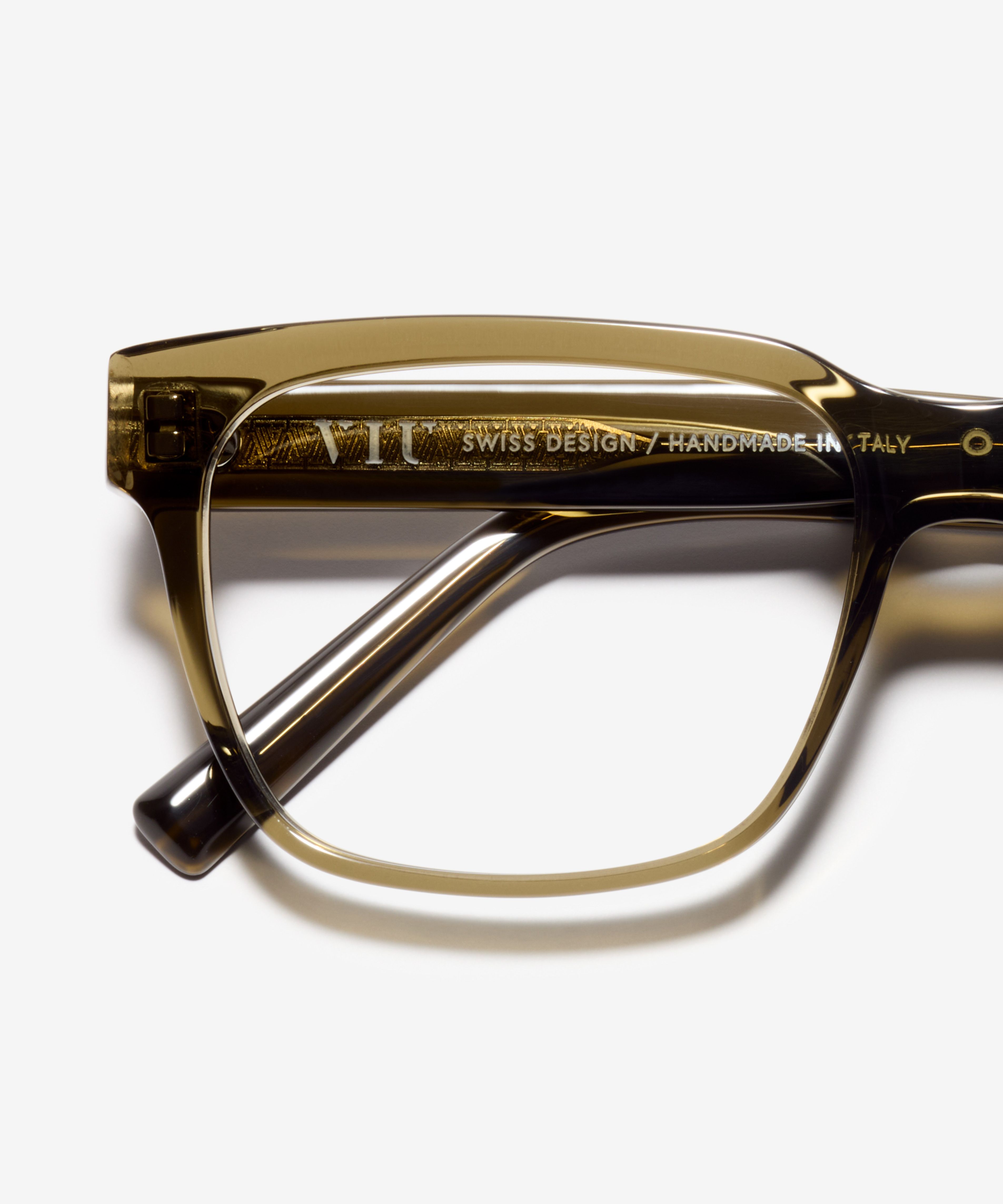 Detail image of the frame The Beast II in colour Khaki and size Wide