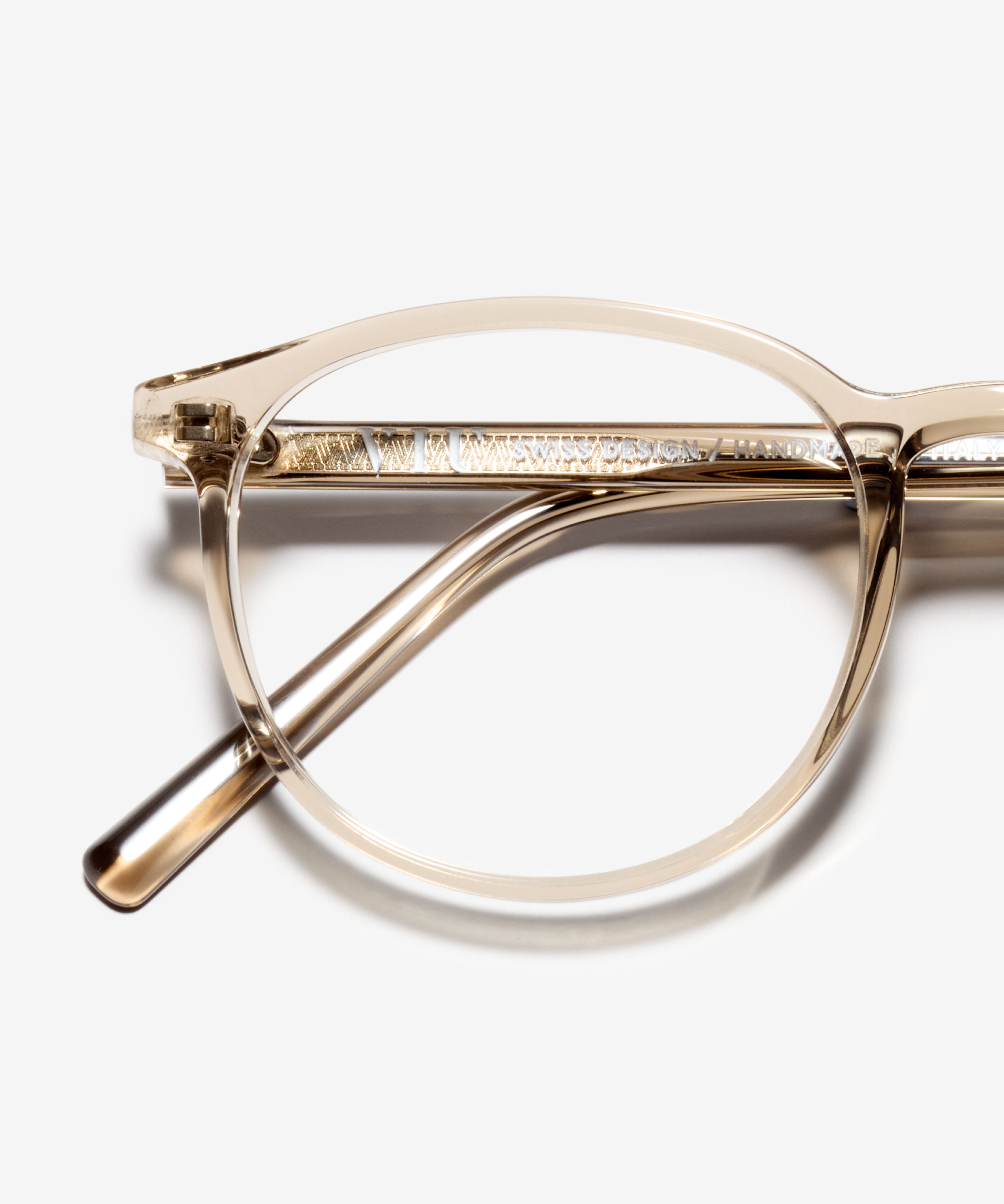 Detail-Bild der Brille The Earnest in Farbe Stone Grey Transparent und Grösse Mittel