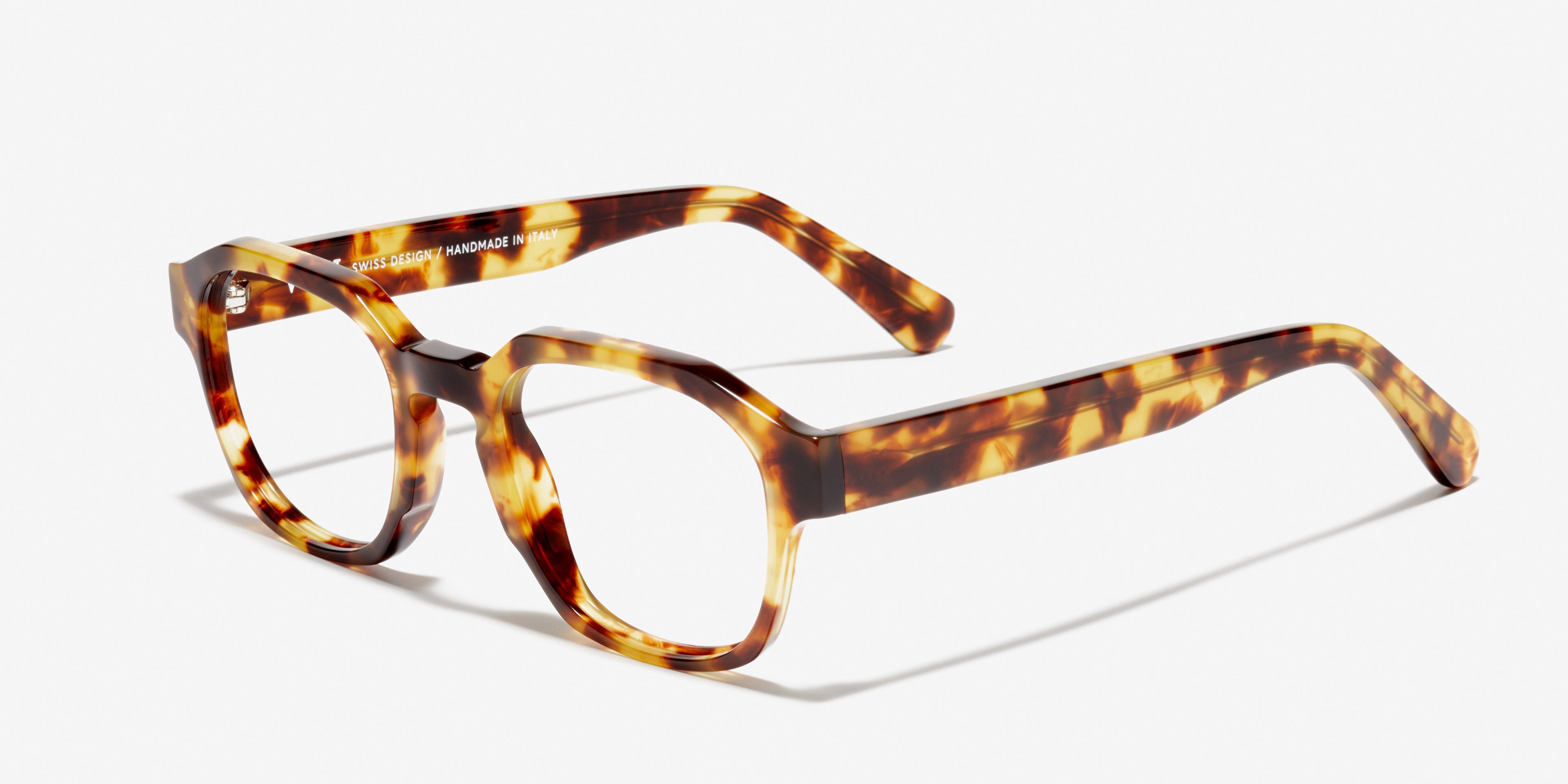 Angle image of the frame The Authentic in colour Gold Havana and size Medium