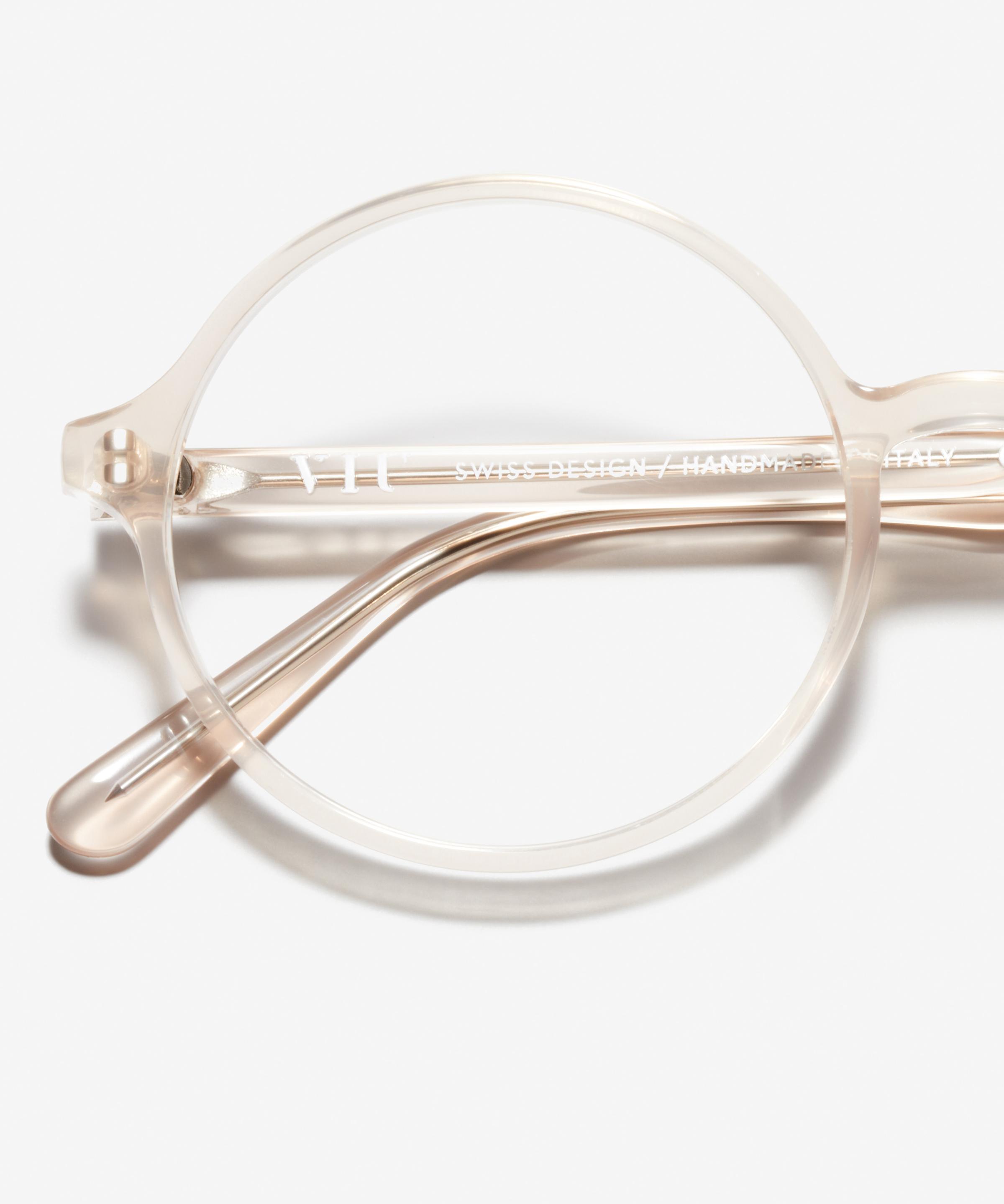 Detail image of the frame The Poetic in colour Pink Chardonnay and size Wide