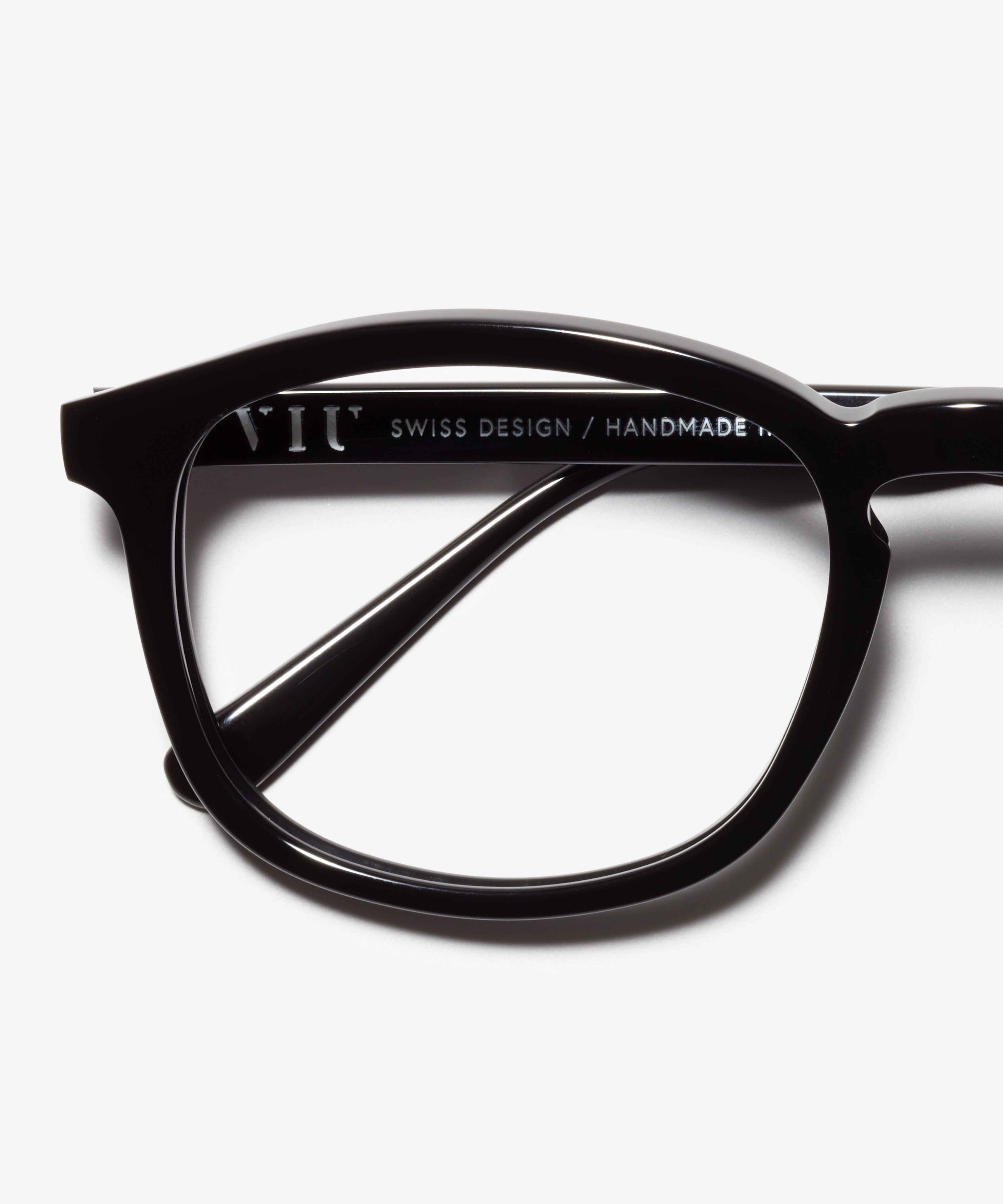 Detail image of the frame The Distinct in colour Black and size Wide