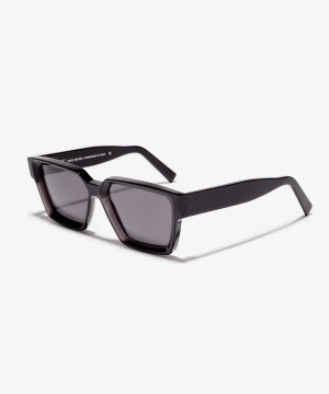 Schräg-Bild der Sonnenbrille The Savage in Farbe Black Transparent und Größe Breit